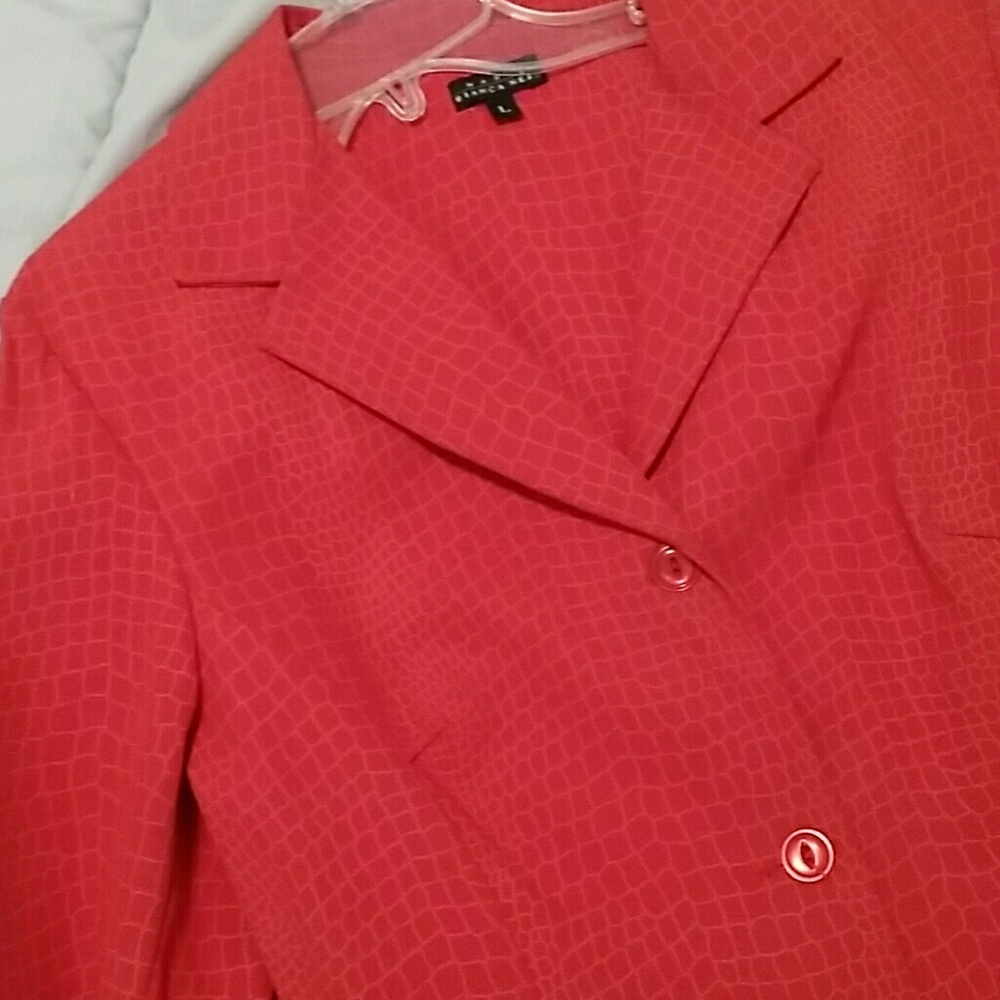 Maria Bianca Nero Suit: Pink is in! - Picture 2 of 9